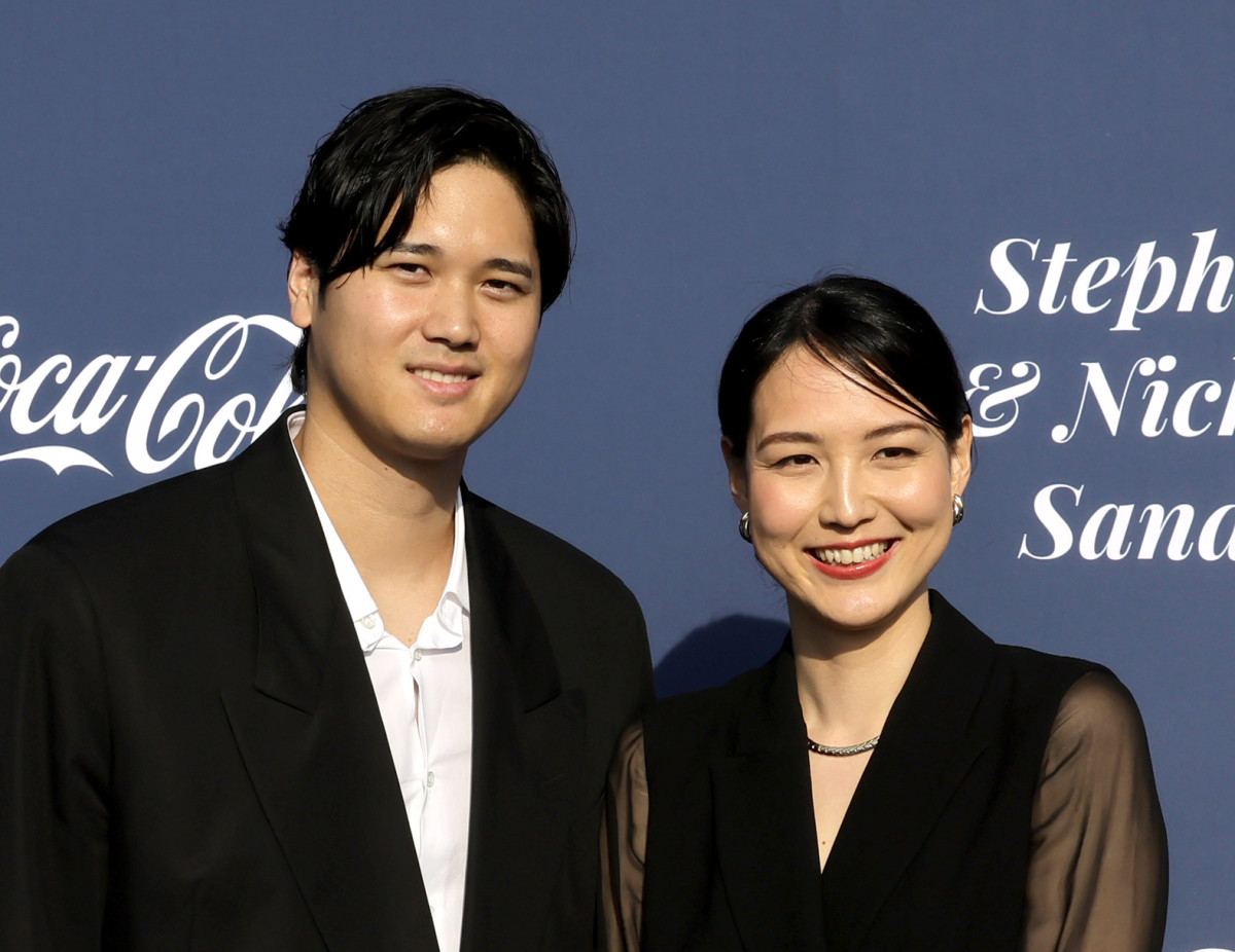 Shohei Ohtani and His Wife Mamiko Tanaka: Height, Marriage, and More Facts