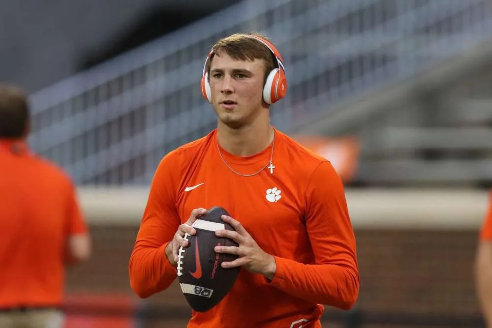 How Cade Klubnik is Redefining NIL Opportunities for College Football Players