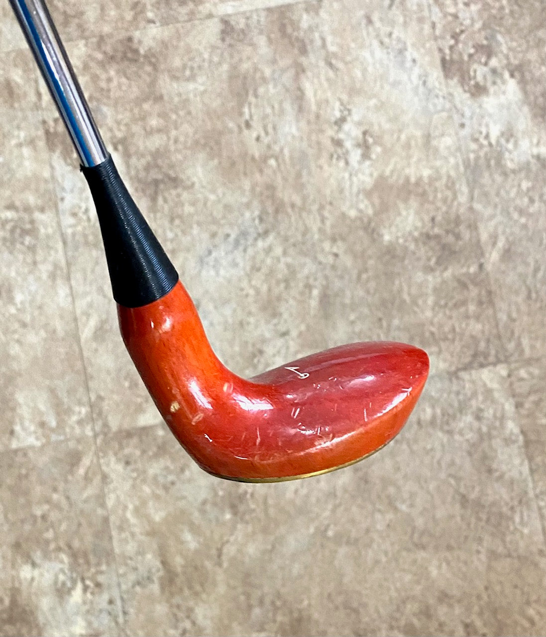 Custom Persimmon Putters: Vintage Design Meets Modern Performance