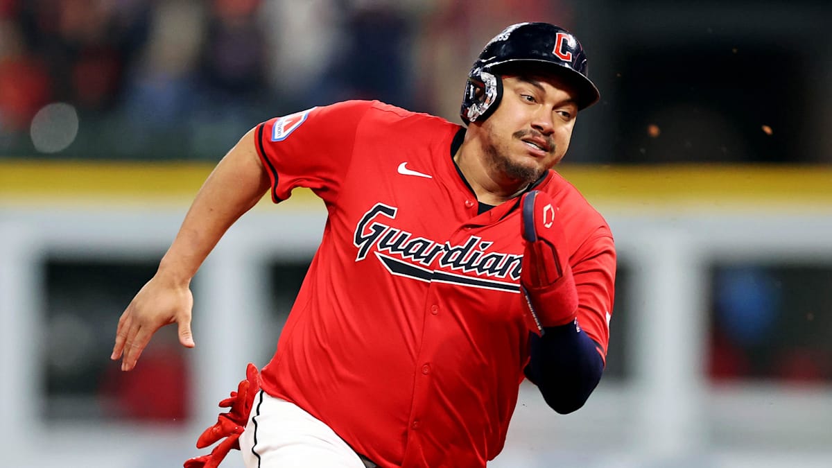 Clevelands Josh Naylor: Latest Trade Talks and Potential Landing Spots in 2024