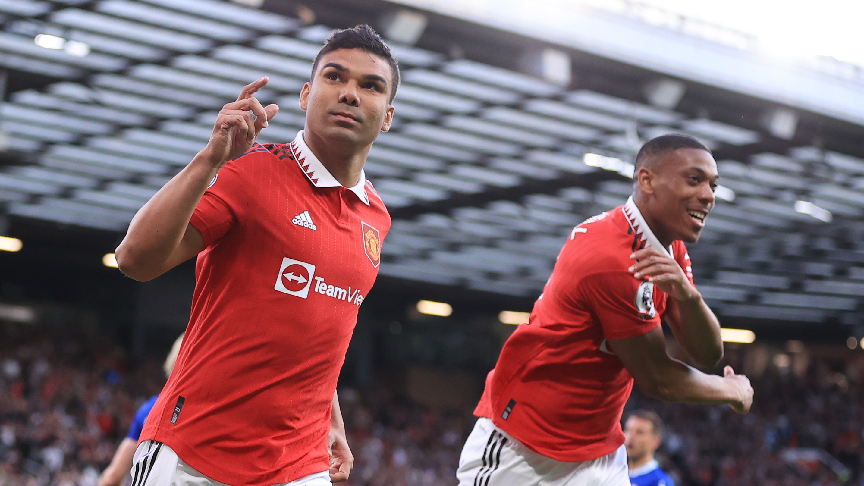 Casemiro Inspires Manchester United to Thrash Chelsea in 2024/25 Clash