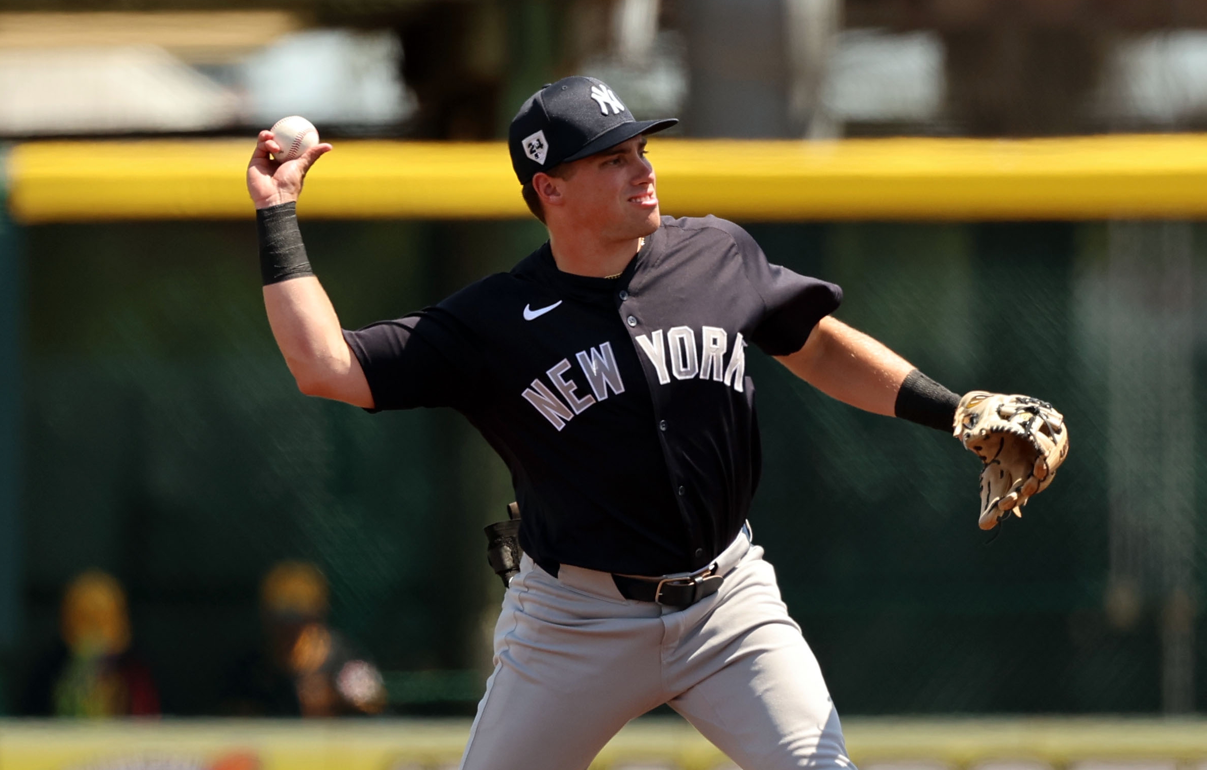 Get Your Yankees Fix with SportSpyder - The Best Source for Breaking News and Rumors!