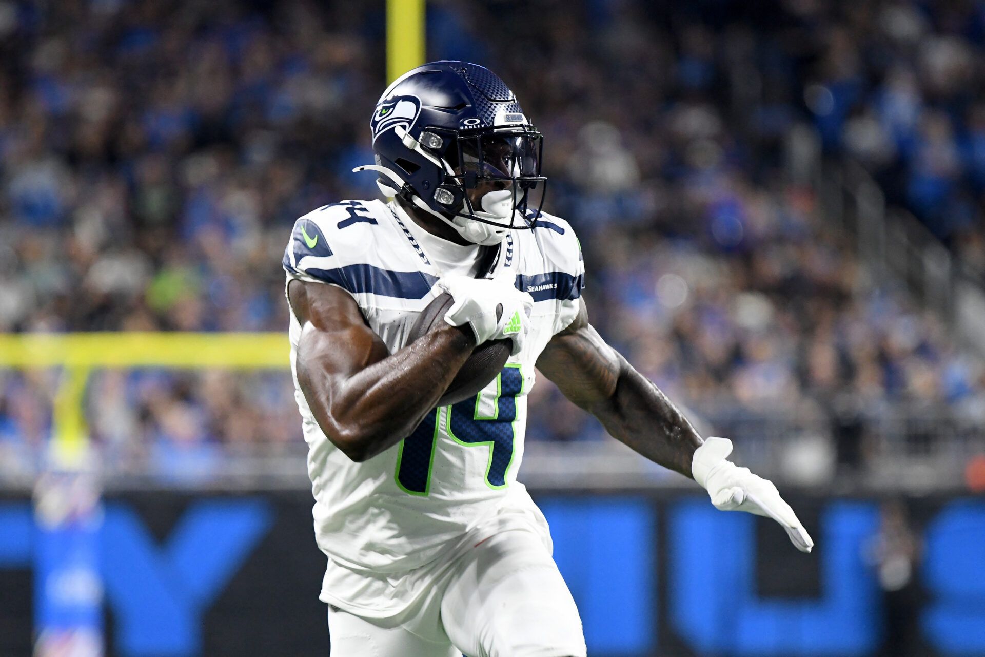 DK Metcalf Start/Sit Week [Number]: Fantasy Football Lineup Advice