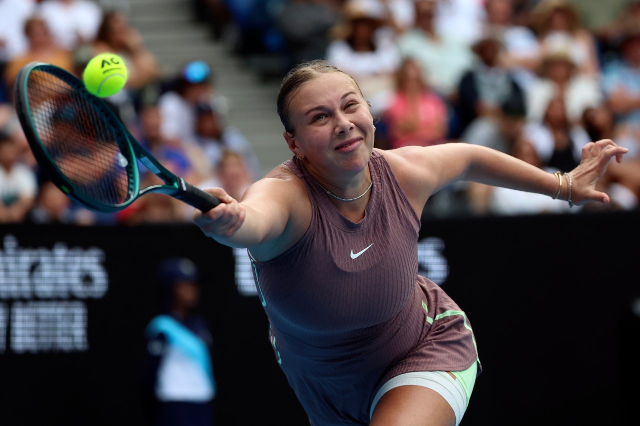 Follow maria anisimova tennis journey: Stay updated on her wins, losses, and career progress today