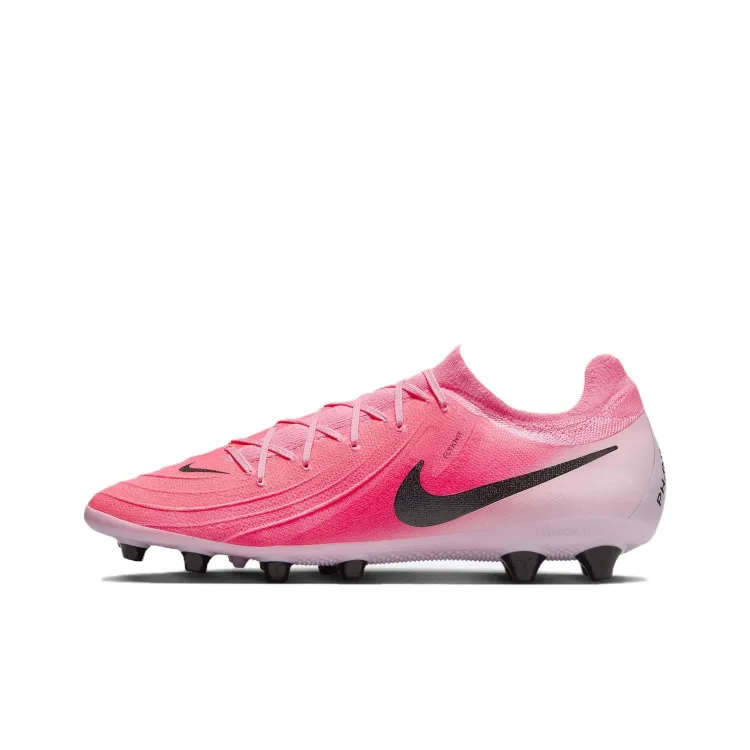 Looking for Pink Youth Football Cleats? Heres How to Choose the Perfect Pair.