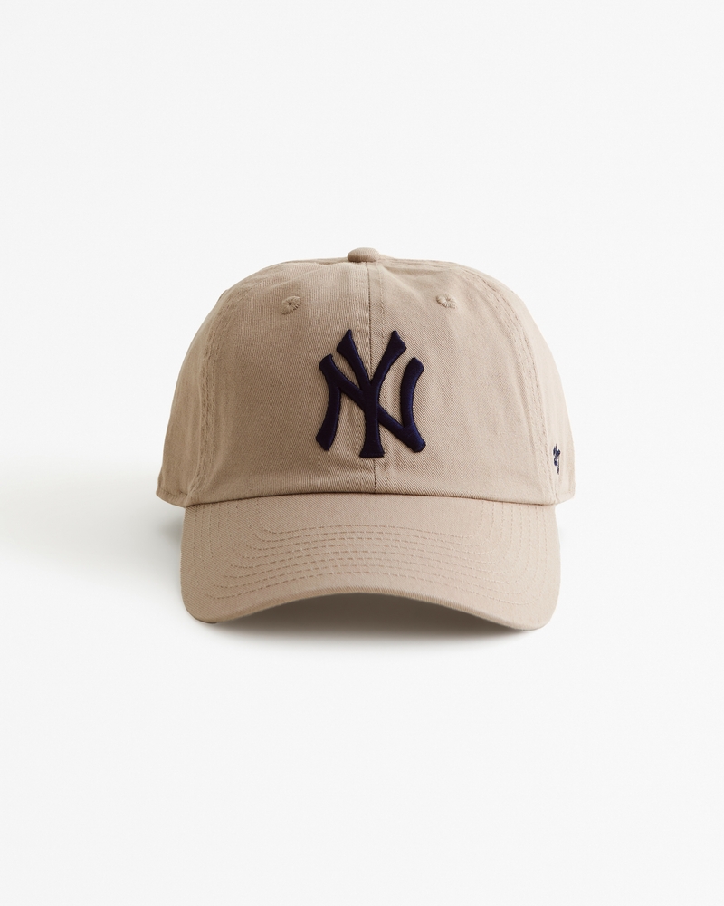 Looking for a Stylish New York Cap for Women? Check Out These Options!