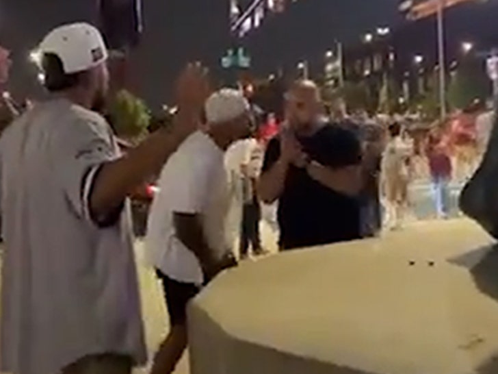 Yankees Fan Slaps Phillies Fan: Was It Justified or Over the Line? (Fans Debate Online)