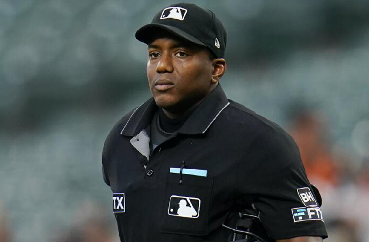 How Much Do Major League Umpires Make?  The Complete Guide To Umpire Earnings