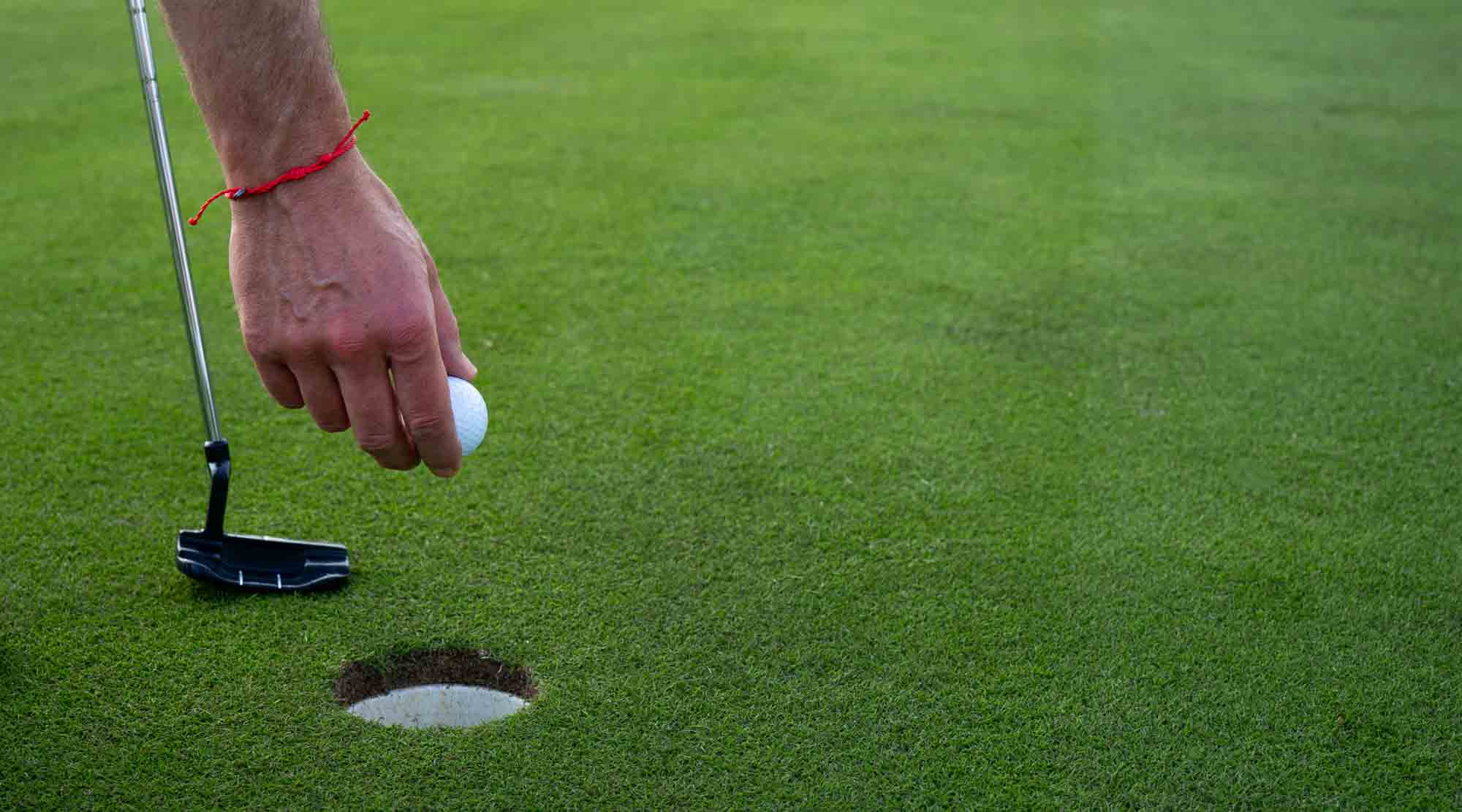 Do Magnetic Golf Bracelets Work? Science and Real-World Experiences