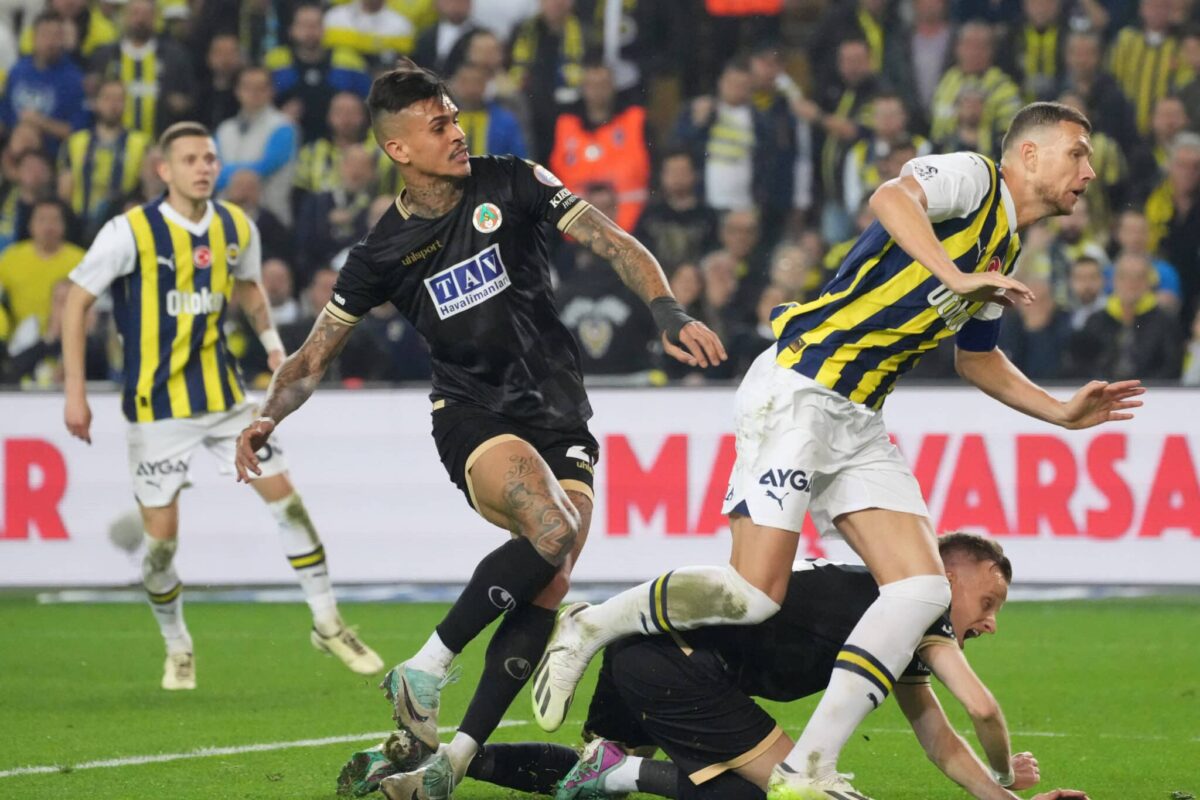 Easy Fenerbahce vs Alanyaspor Prediction: Match Insights and Top Bets!