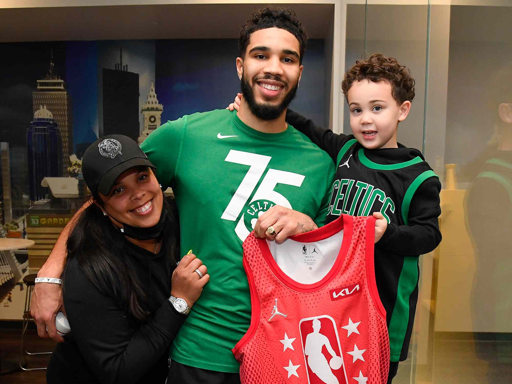 Who Did Jayson Tatum Have a Child With?  Learn About Deuces Mother!