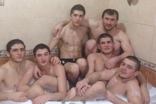 khabib in bath