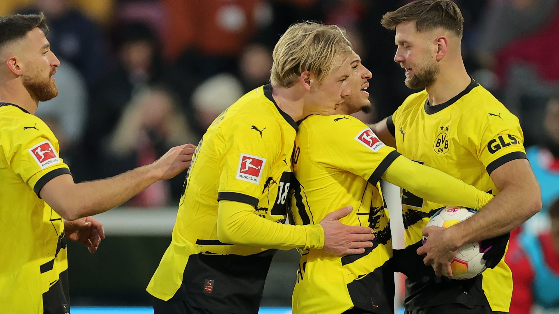 Dortmund penalty taker revealed! See who steps up for spot kicks.