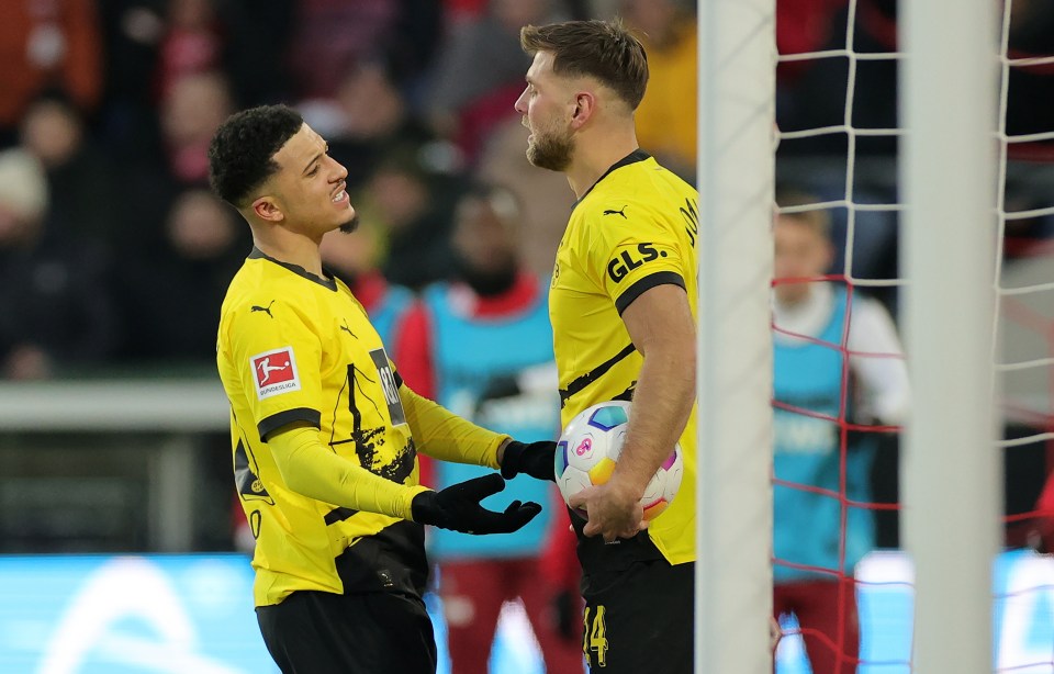 Dortmund penalty taker revealed! See who steps up for spot kicks.